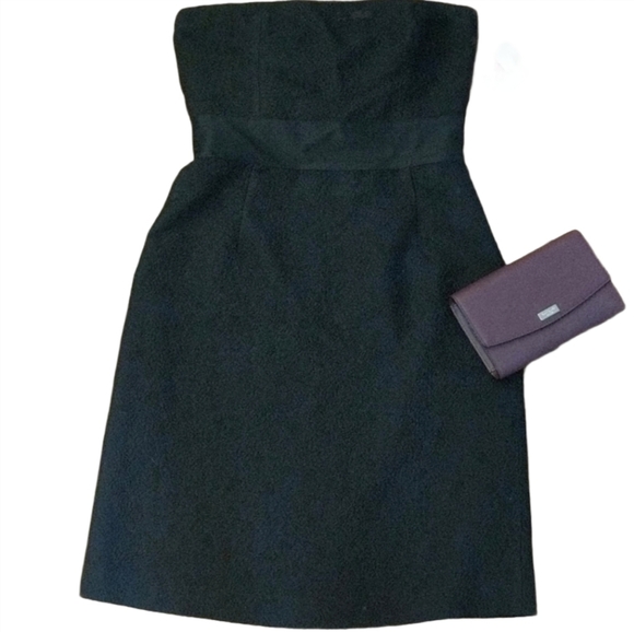 Ann Taylor Dresses & Skirts - Ann Taylor Cocktail Dress Strapless Black Sz 6
